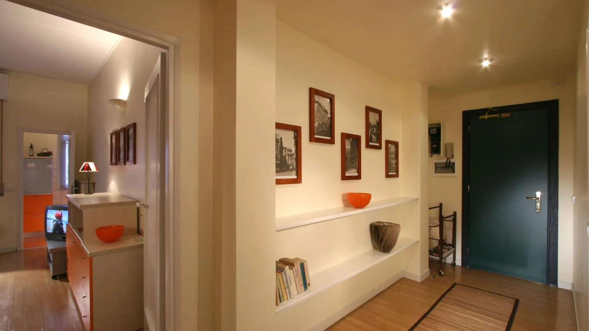 Residence Pian Della Nave Milan 3*,